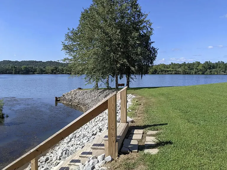 616 Layman Cir — Photo 34