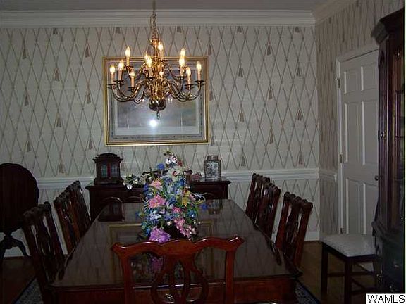 5th image of 3059 Yorktown Dr