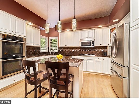 4th image of 4830 Glacier Ln N