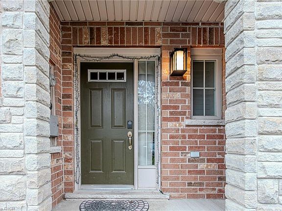 2nd image of 49 Marina Point Cres