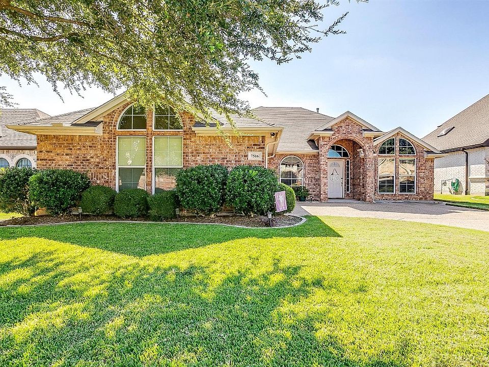 1st image of 7516 Rolling Hills Dr