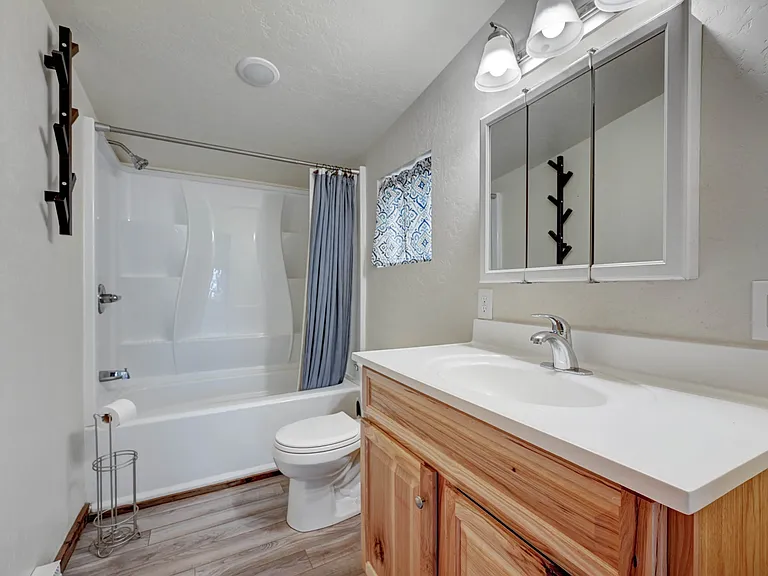 26339 Pleasant Park Rd — Photo 12