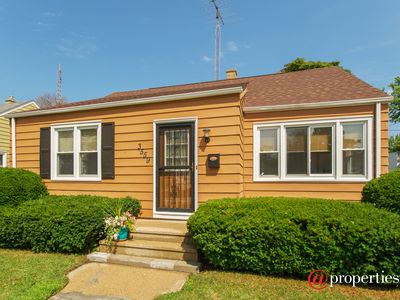 3559 10th Ave, Kenosha, WI, 53140