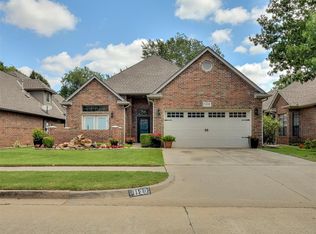 1129 Pinehurst Dr, Norman, OK 73072