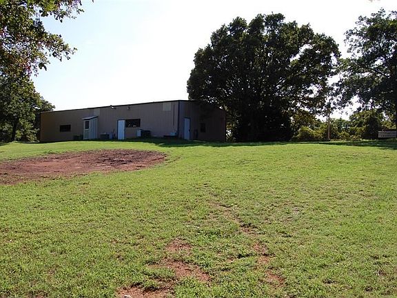 Looking up hill towards Shop