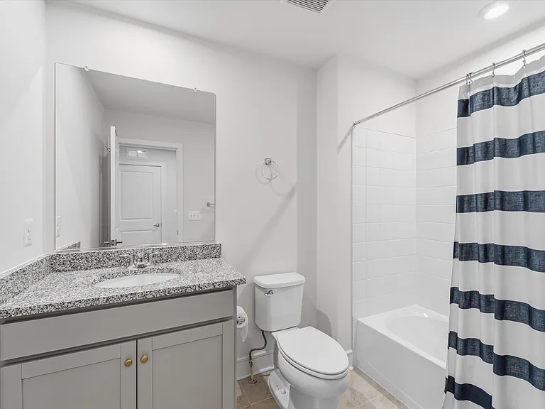 4256 Frost St — Photo 27