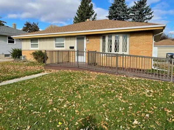 1422 W Van Norman AVENUE, Milwaukee, WI 53221