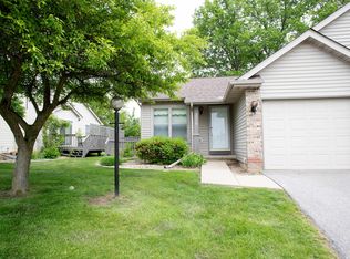3510 Creekside Dr, Valparaiso, IN 46383