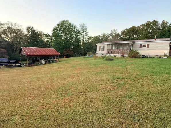 711 B Johnson Rd SE, Fairmount, GA 30139