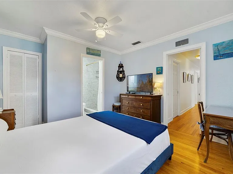 515 Florida St — Photo 34