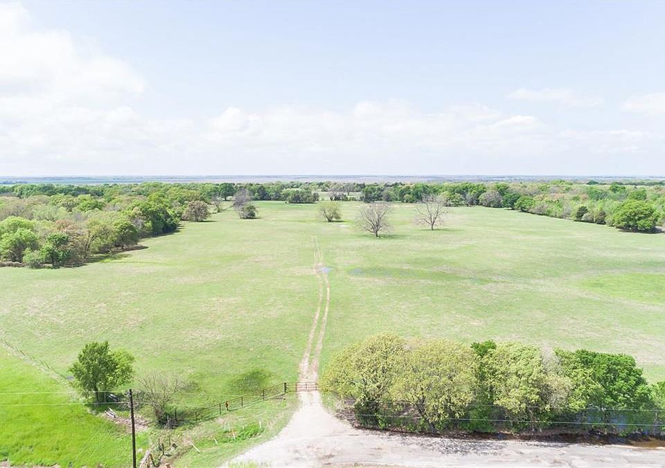1st image of 19880 County Road 4072