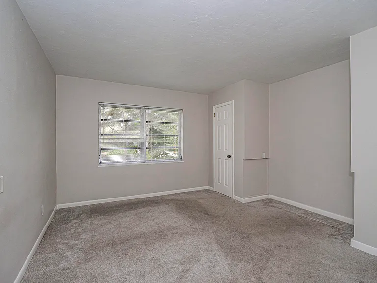 677 Royal Palm Blvd #12 — Photo 23
