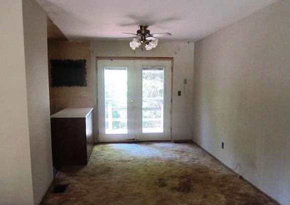 4th image of 1658 Woodcrest Dr