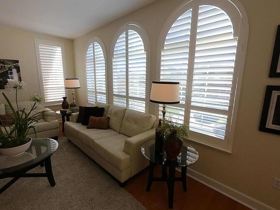 5th image of 88 Bayview Dr