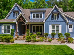 7116 Dumfries Ln, Chapel Hill, NC 27514