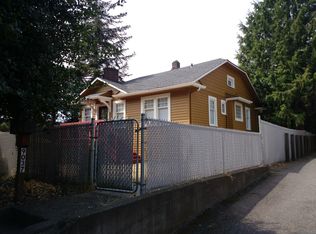 9037 35th Ave SW, Seattle, WA 98126