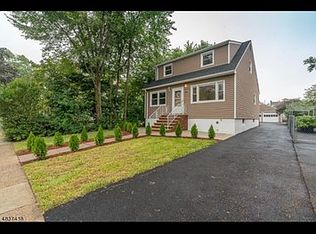 235 E Price St, Linden, NJ 07036