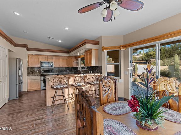 4th image of 32822 Homestead Drive