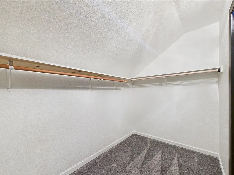 2434 C St — Photo 14