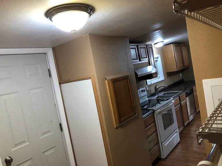 209 Pintler St — Photo 3