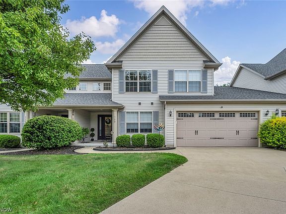3rd image of 309 Lake Breeze Cv
