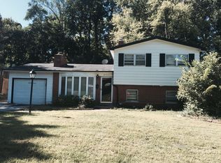 7746 Wooddale Ln, Saint Louis, MO