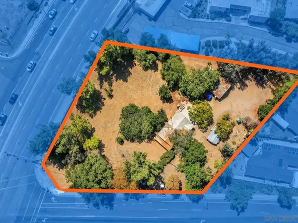 3129 E El Norte Pkwy, Escondido, CA 92027