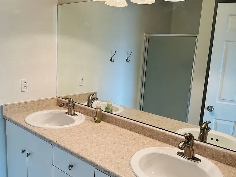 1712 SE Halyard Ln — Photo 12