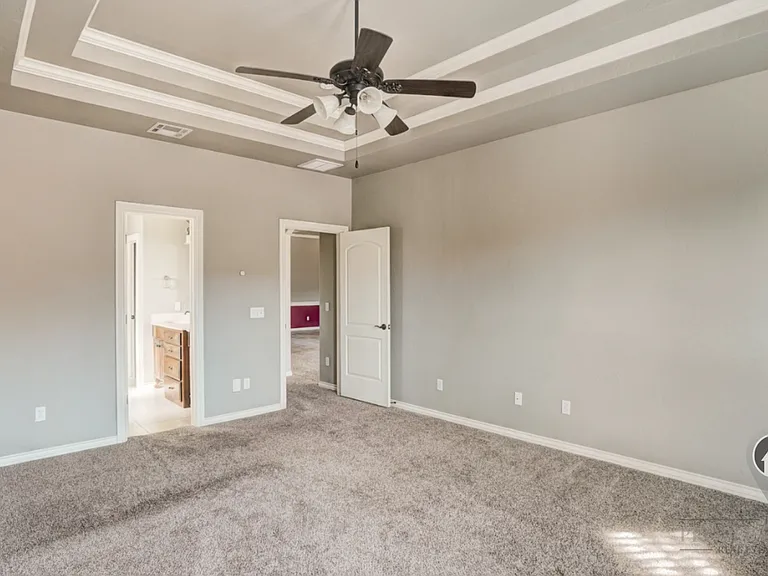 4601 NW 162nd Ct — Photo 31