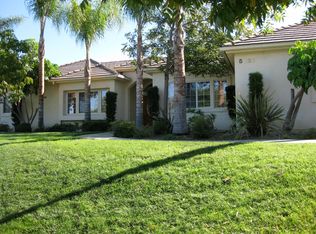5831 Via Susana, Riverside, CA 92506