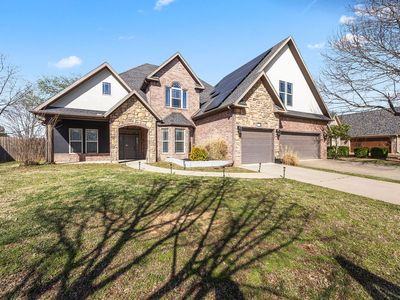 1311 S Pinnacle Dr, Fayetteville, AR, 72701