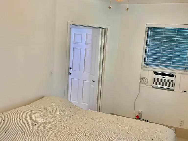 222 Australian Ave #7 — Photo 18