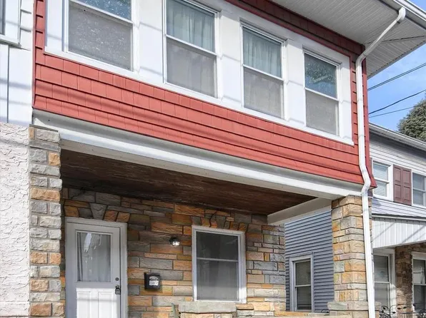 547 Broad St, Emmaus, PA 18049