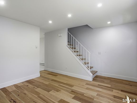 5th image of 12 Camelot Drive #A2