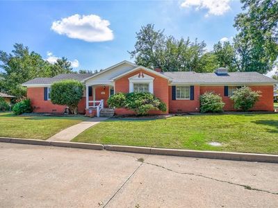 2312 NW 52nd St, Oklahoma City, OK, 73112