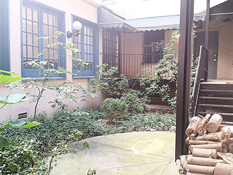1st image of 350 Lincoln Pl APT 2A