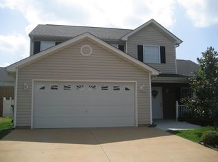 112 Chartwell Dr, Greer, SC 29650