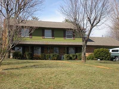 1st image of 316 Cambridge Dr