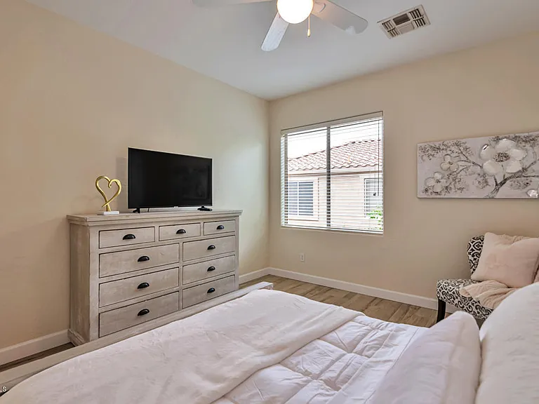 16457 N 103rd Pl — Photo 18