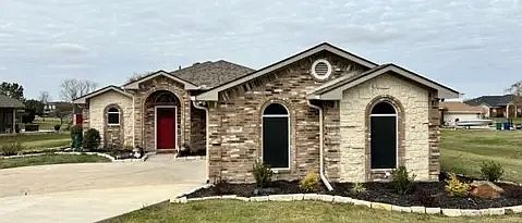 1st image of 249 Lakeview Way