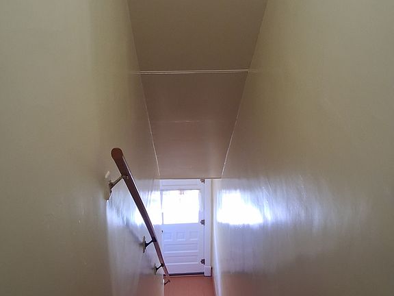 2nd image of 646 Beaver Ave