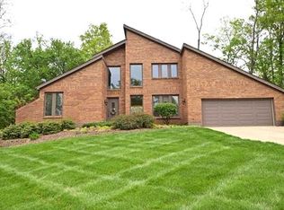 7714 Asbury Hills Dr, Cincinnati, OH 45255