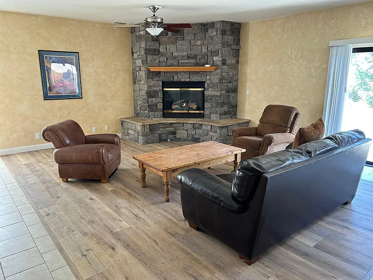 1420 Marsala Ave — Photo 9