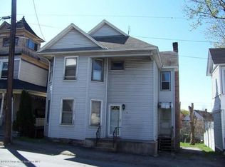 4 Canaan St, Carbondale, PA 18407