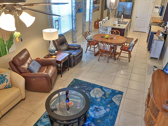 3rd image of 551 Armoyan Way