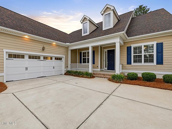 5th image of 5110 Stoney Point Drive