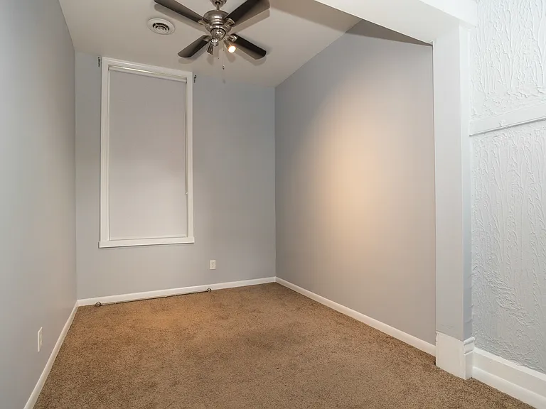1044 W Belmont Ave #2 — Photo 14