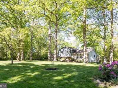 90 Buttonwood Ln, Doylestown, PA, 18901