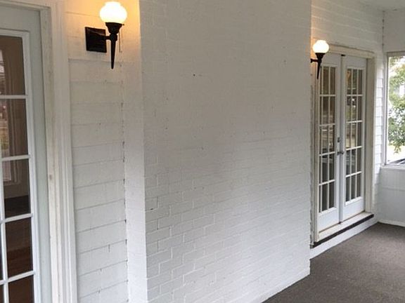 3rd image of 297 E Lane Ave