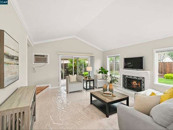 3rd image of 4643 Inyo Ct